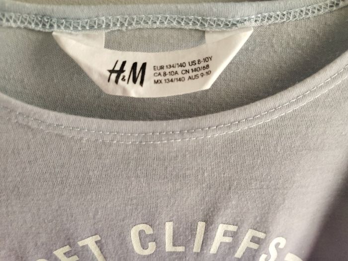 H&M girl sequin top 8-10 years