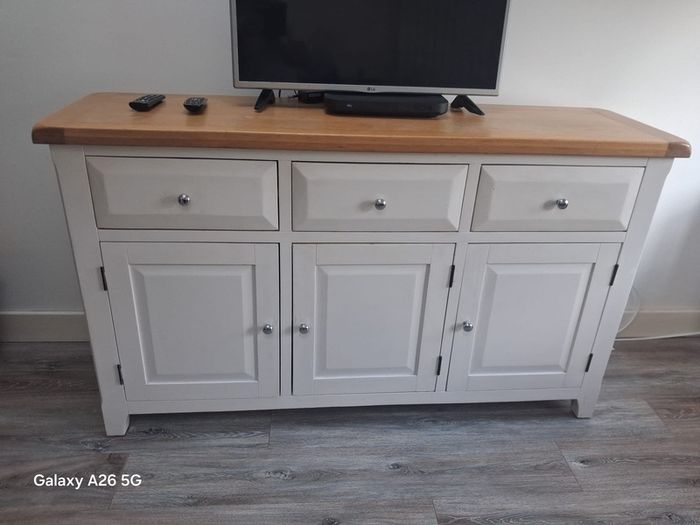 Sideboard