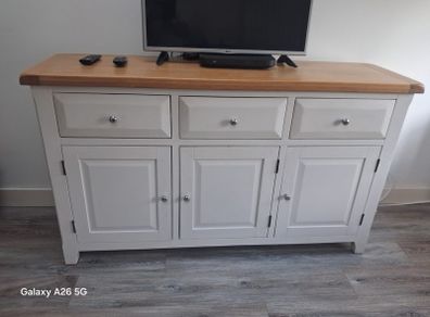Sideboard