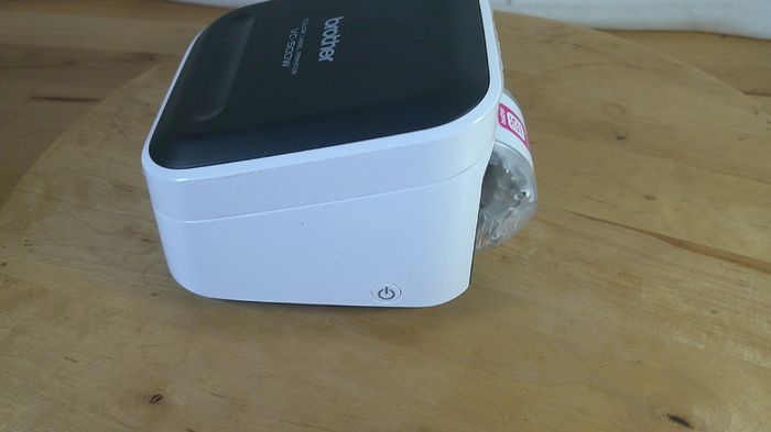 Brother VC-500W Color Label Printer Wi-Fi ZINK Zero Ink + 2 Rolls CZ-1004 CZ-1002