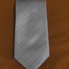 Tie 12