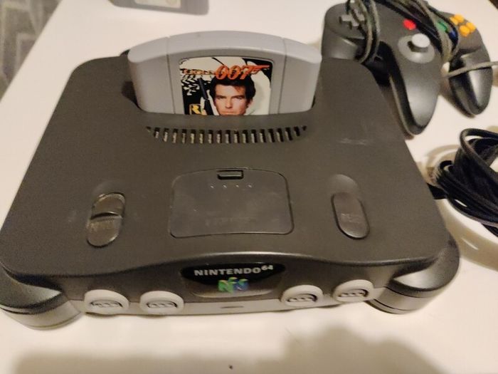 Nintendo 64