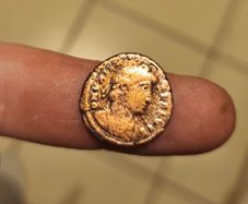 Genuine Roman coin from Constantine or Jovian era
