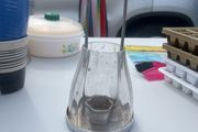 Wind light / candle holder