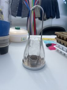 Wind light / candle holder