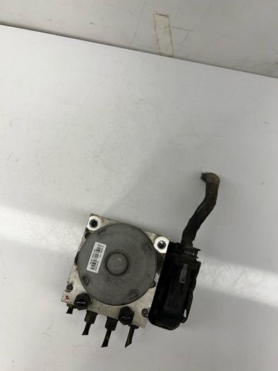 Hyundai Tucson Mk3 1.7 Diesel Abs Pump Control Module Unit 58920-d7911 2017 A2l5b2s