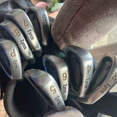 Set of Golf clubs