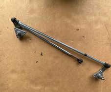 Wiper Linkage (Toyota MR2)