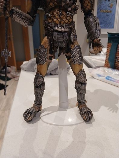Hot toy mms66 Predator figure 1/6 scale 35cm tall