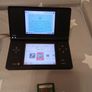 nintendo dsi black + 2 great games Image 4