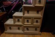Corona staircase storage unit