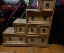 Corona staircase storage unit
