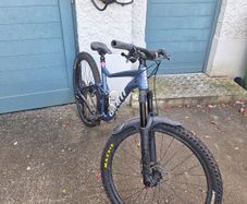 Giant Stance 29 2