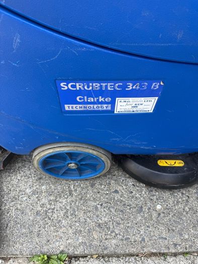 Floor cleaner