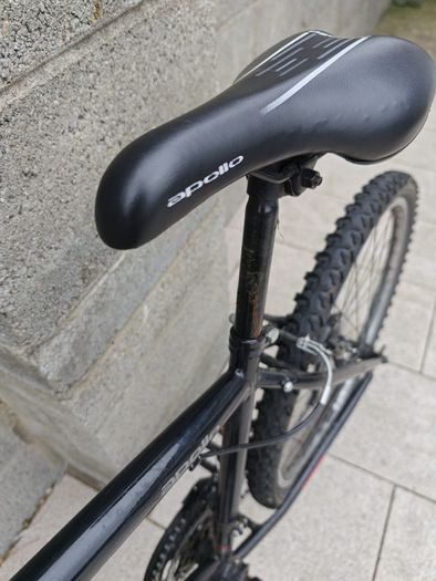 Kids mountain bike 8-12 yrs