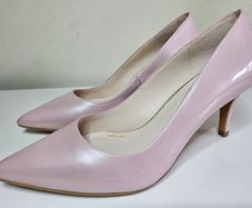 Lodi Mavi stiletto court low heel eco leather patent court shoes RRP 135 euro size UK 4 new & boxed