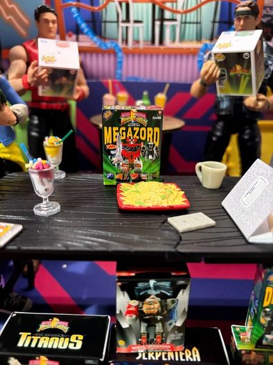 Mighty morphin power rangers juice bar