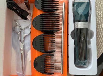 (NEW, NEVER USED) Pet Grooming Set | Complete 8 Accessories for Cats or Dogs | Quiet | 120min Charge | LCD Screen | Electrical Trimmer with Attachments