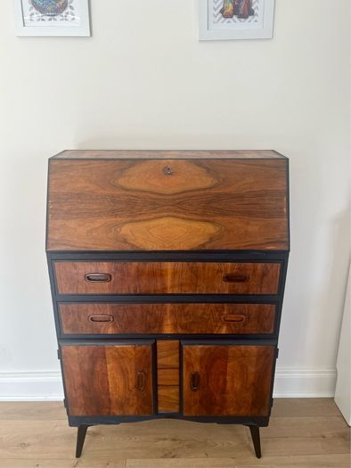 SALE! Funky Cocktail Bar/Bureau Stunning Grain