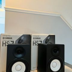 Yamaha HS7 Studio Monitors