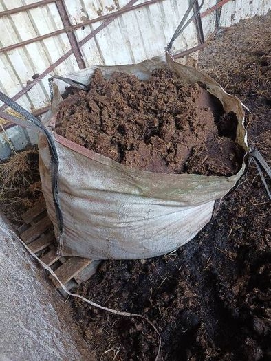 Horse manure   ton bag  Well rotten horse manure  Idea cropping, vegetables, greenhouse,  tunnels  Horse dung Compost