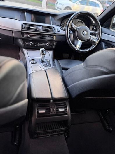 BMW 5-Series  M 2013