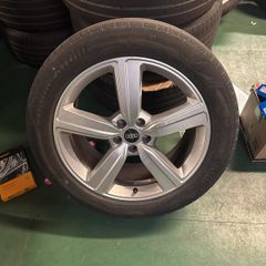 20" Audi e-tron wheels