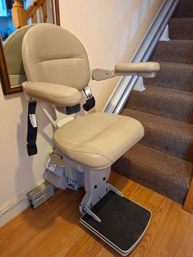 Stair Lift Heavyduty 190k/420lbs For Sale Co Louth