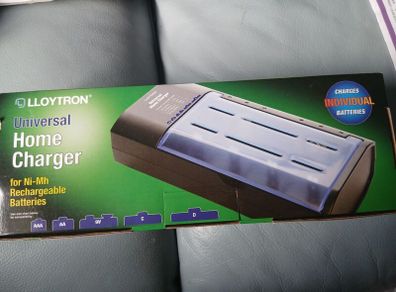 Lloytron Battery Charger New.