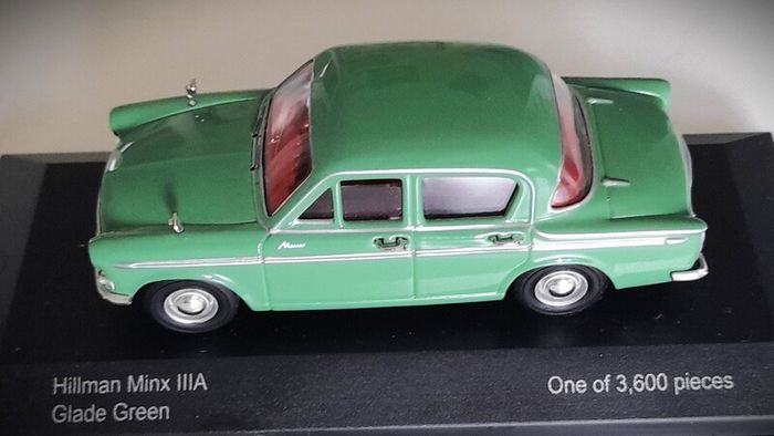 Diecast Model Hillman Minx Series IIIA Glade Green - Collectable Vanguards 1:43