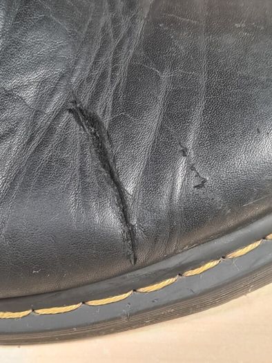 Mens Dr Martens 2976 Chelsea Boots  Black Leather Size Uk 11 Eu 46