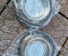 Brand New Bakers Stainless Steel Dog/Cat Bowls Set of 2,