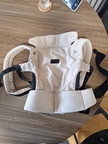 Momcozy baby carrier