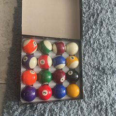 Pool balls