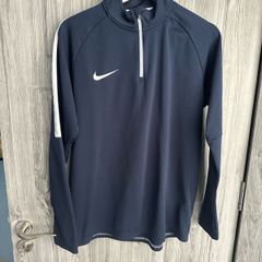 Nike Dri Fit Quarter Zip - Medium
