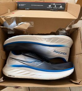 Saucony Ride 18 men's runners Size 9.5 UK