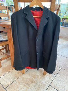 Ladies show jacket size 40. Make in GB.