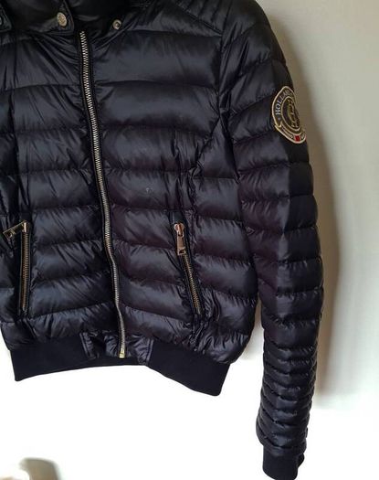 Holland copper down puffer jacker Size medium Pit to pit 20" black Hooded in good condition