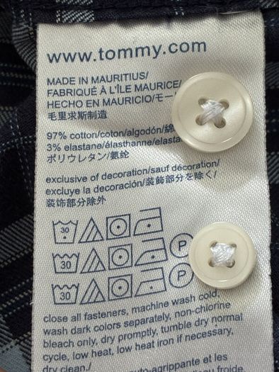Mens Tommy Hilfiger Long-sleeve Shirt in a Navy and Blue Check Pattern