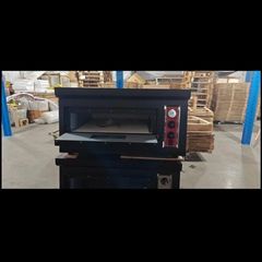 Commercial Pizza Oven