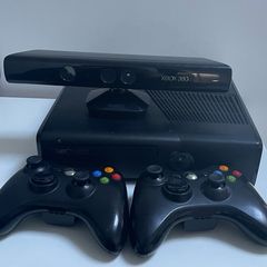 Xbox 360 slim | 2 controllers | Kinect | 44 games