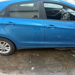 2014 i30 Hyundai 1.6 diesel parts breaking