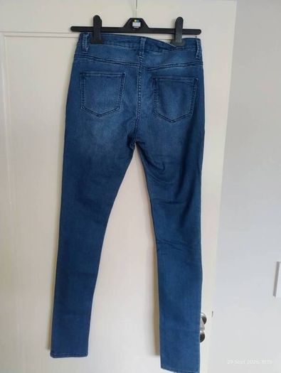 women's jeans