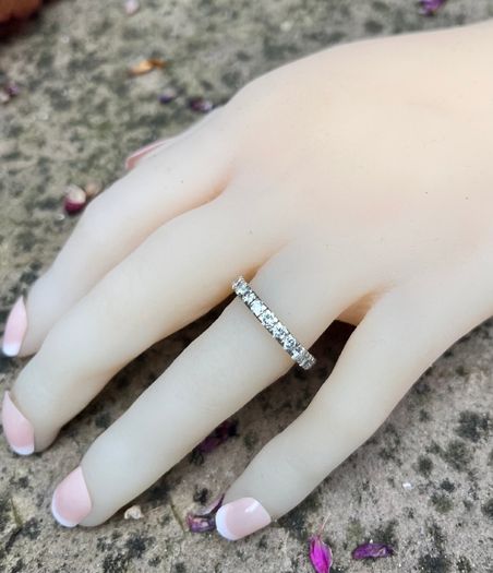 Antique 1.5ct Diamond Eternity / Wedding Band Ring - Platinum