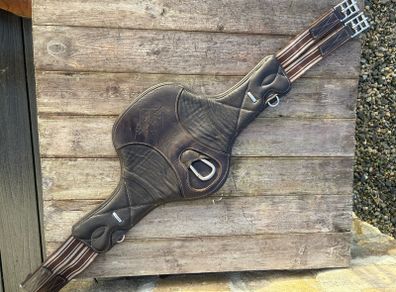 LeMieux Arica stud girth brown