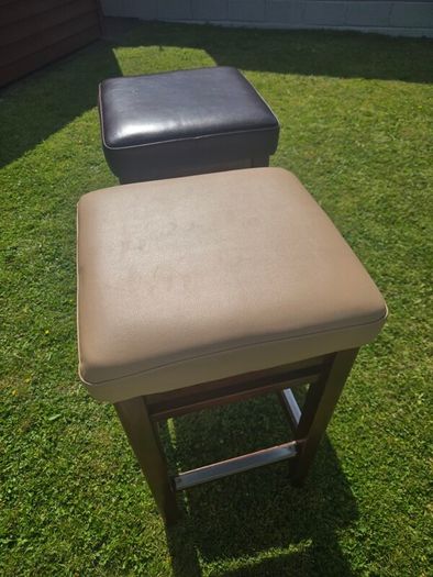 High Quality Large Leather Top Bar Stools