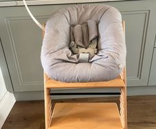 Stokke Tripp Trapp, Newborn set and toy hanger