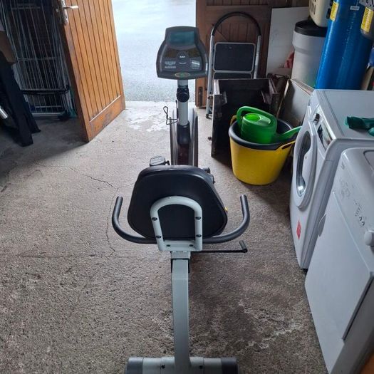 Recumbant exercise bike