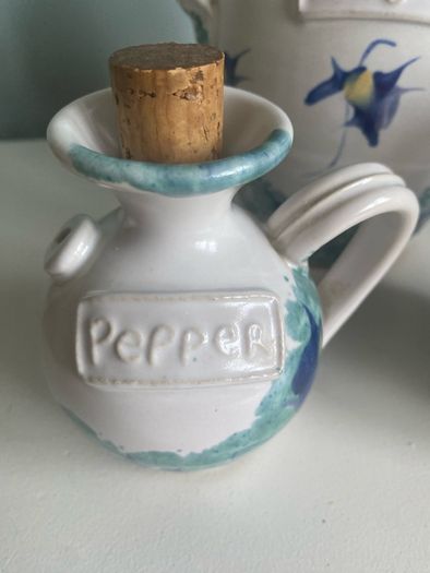 Pretty ballydoughan pottery trio