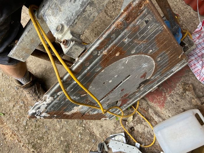 elu chop and rip saw 110